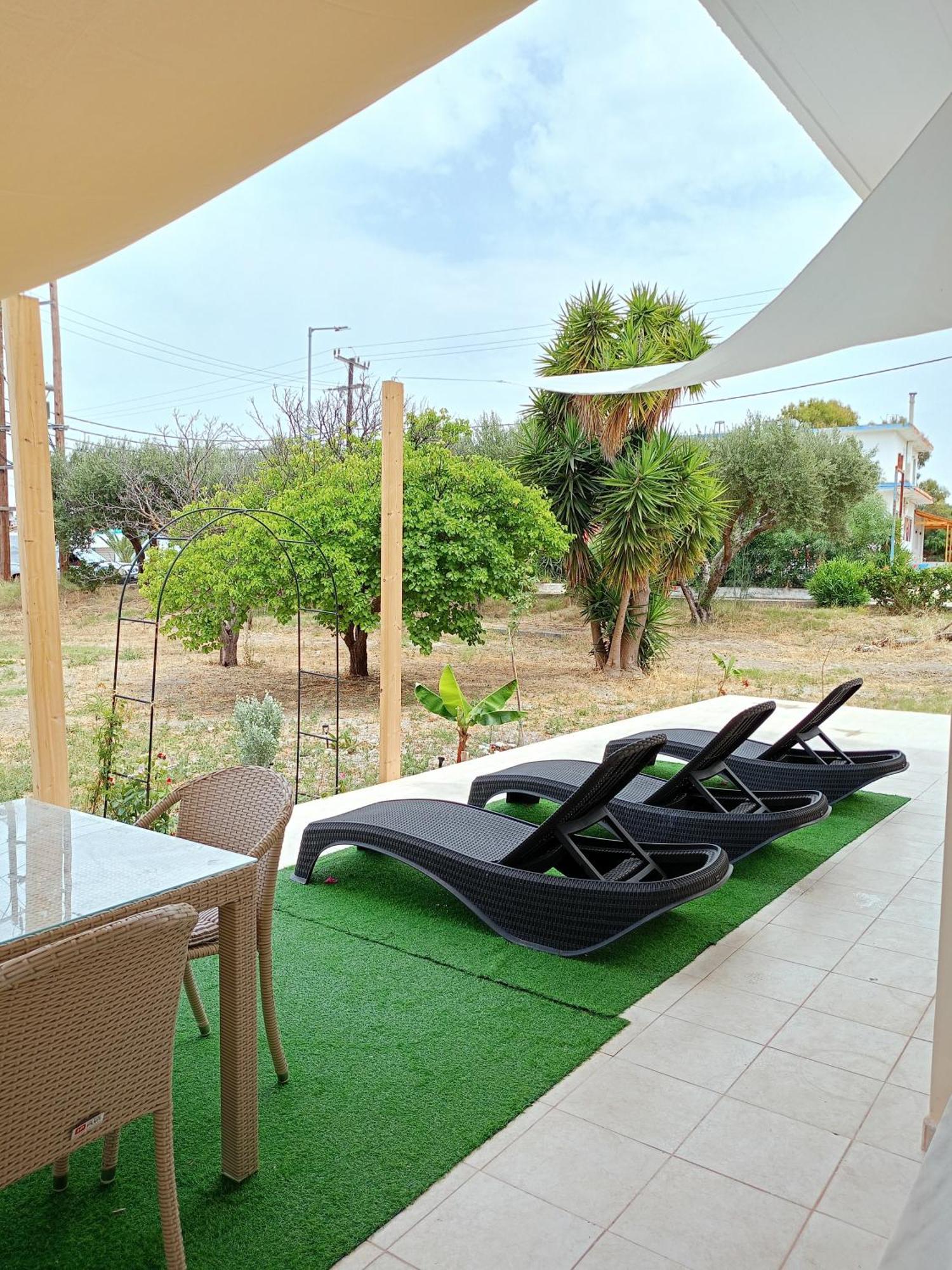 Spacious Beach House Theologos Екстериор снимка